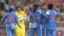 Women वनडे मैच में बने 781 रन ! भारतीय टीम इतिहास रचने से चूकी, 43 रनों से आस्ट्रेलिया ने मैच जीता और वनडे सीरीज 2-1 से जीती