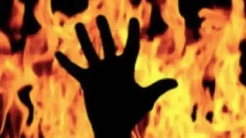 गृह-क्लेश के चलते महिला ने पहले नस काटी, फिर फंदा लगाकर सुसाइड किया