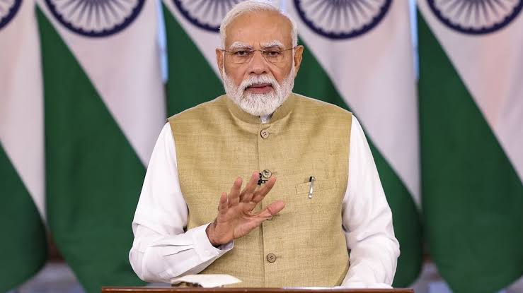 पीएम मोदी :मुंबई हमले के बाद कांग्रेस आतंकवाद के सामने झुक गई, आज का भारत घर में घुसकर मारता है