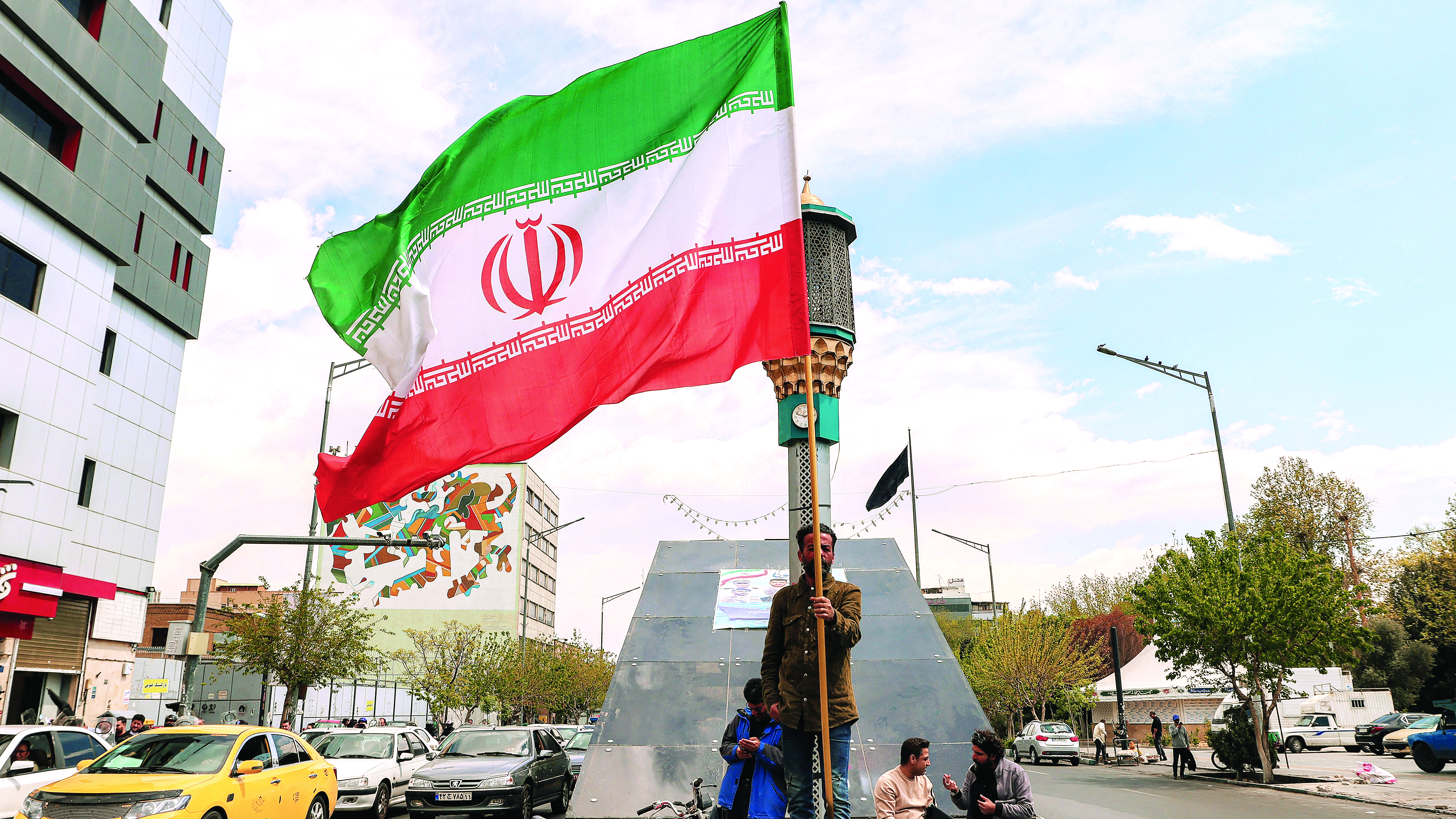 अपनी बातों से ट्रंप को चिढ़ा रहा ईरान, ‘पिक्चर अभी बाकी है’