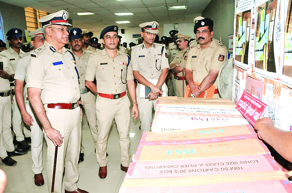 बेंगलुरु में अवैध विदेशी सिगरेट का भंडाफोड़, दो गिरफ्तार