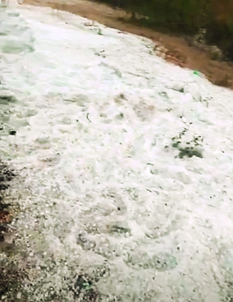 ओलो की बारिश, झालावाड़ में गाडिय़ों के शीशे टूटे