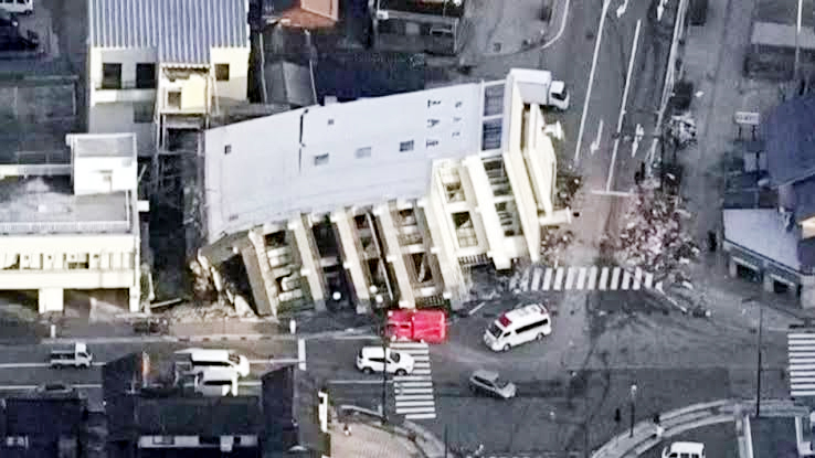 जापान में लगातार आ रहे हैं भूकंप, हर साल औसतन 1,500 से अधिक भूकंप दर्ज