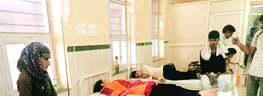 रसमलाई खाने से 48 बच्चों समेत 107 बीमार, शादी समारोह में बची मिठाई स्कूल में बांटी